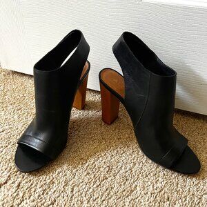 Aldo black leather heels, Size 8